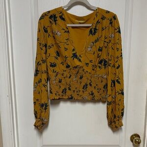 Gianni Bini Mustard Floral Crop Blouse